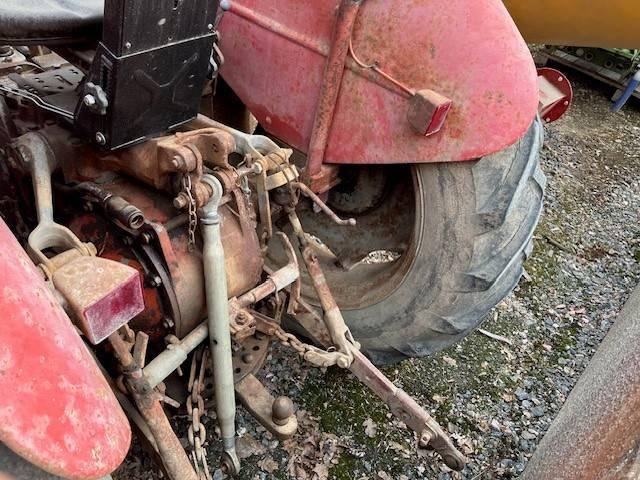 Massey Ferguson 135 Traktorer
