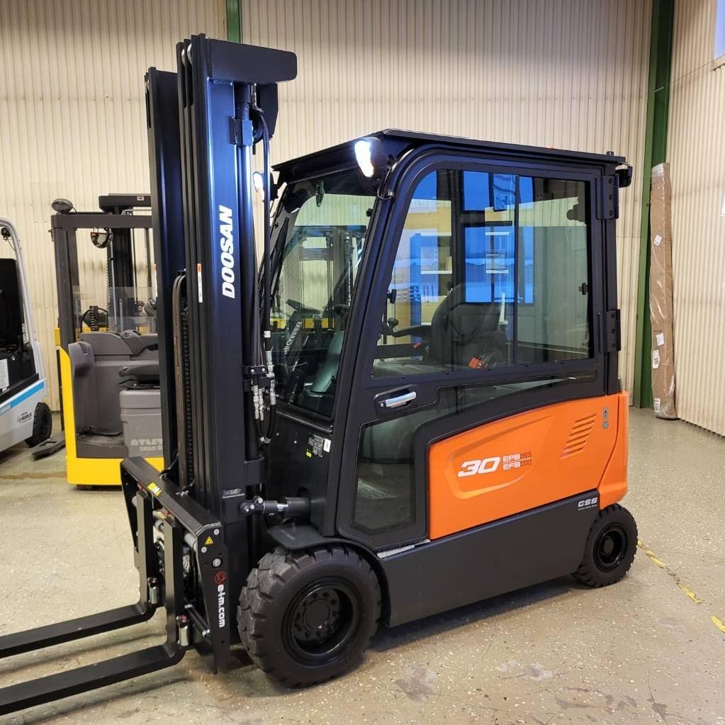 Doosan B30X-7 PLUS 3000kg 5560mm HYR/KÖP Electric forklift trucks