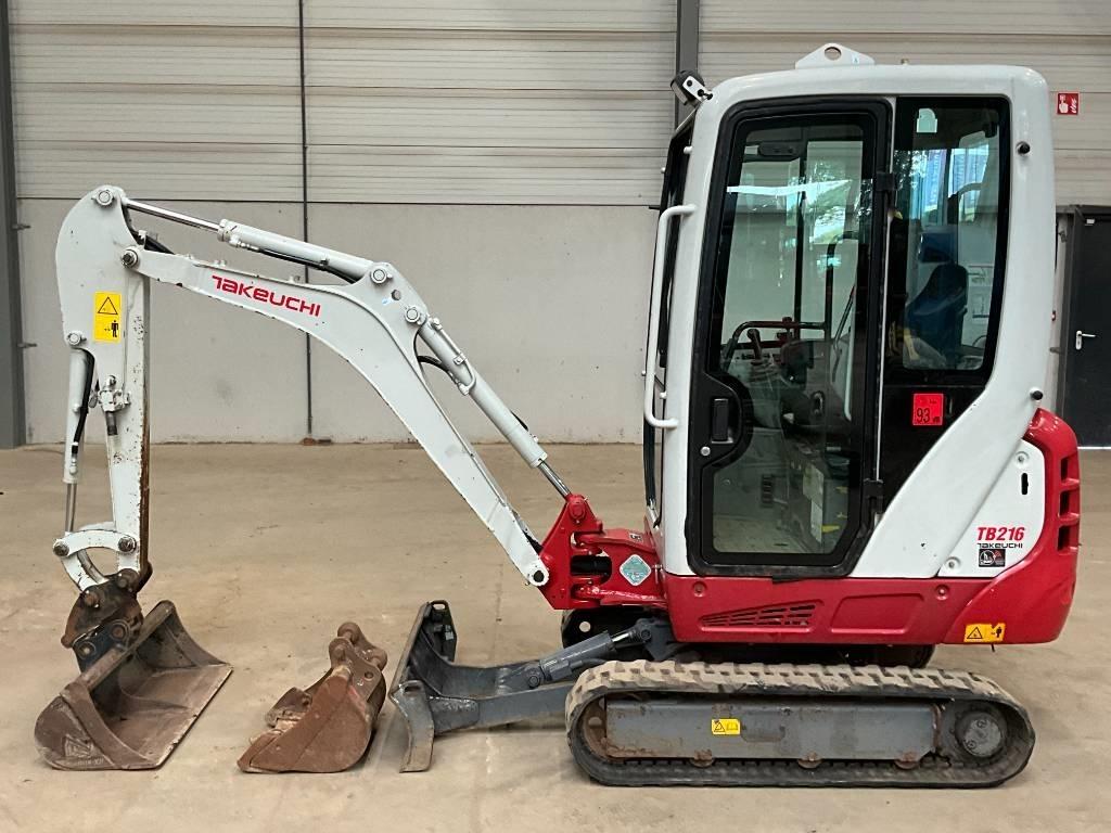 Takeuchi TB 216 Miniescavatori
