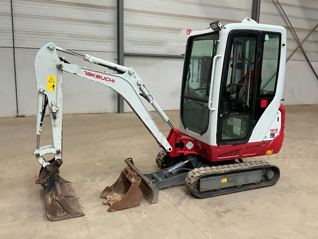 Takeuchi TB 216 Miniescavatori