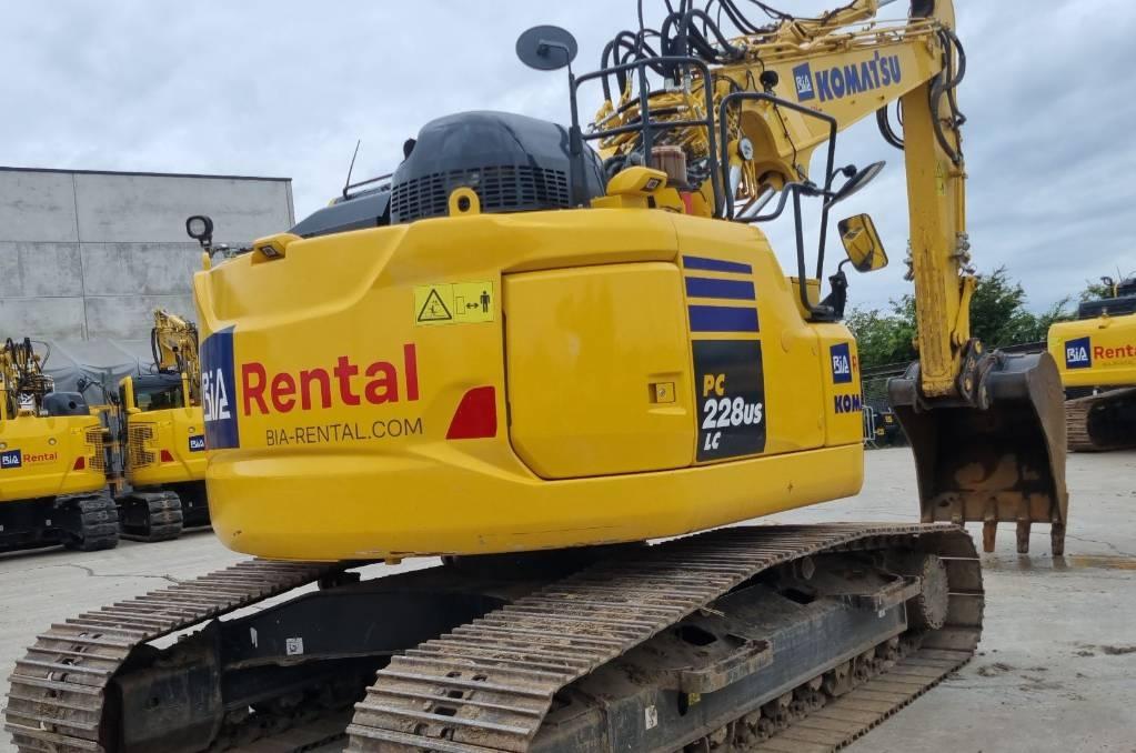 Komatsu PC228USLC-11E0 Raupenbagger