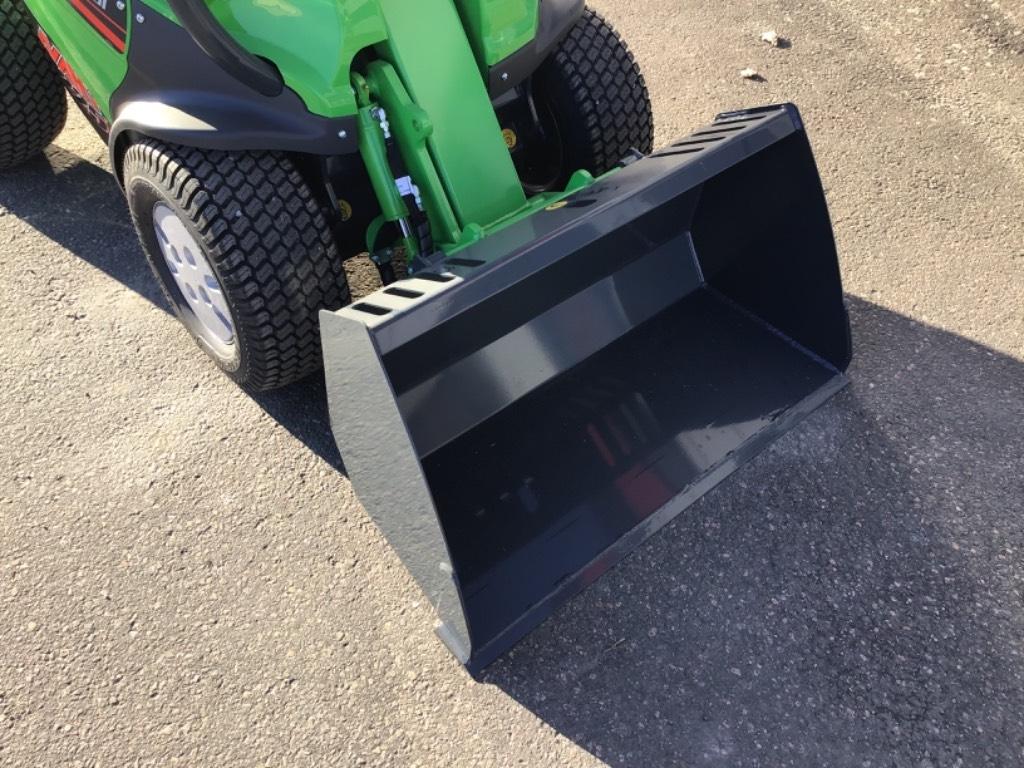 Avant 225 Utility machines