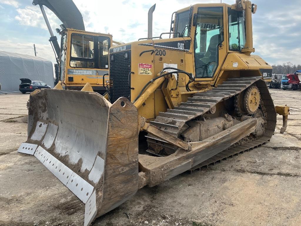 CAT D 6 N XL Spycharki gąsienicowe