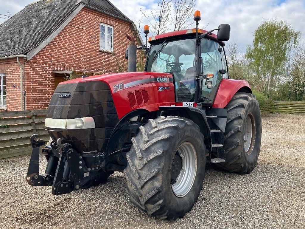 Case IH Magnum 310 Trattori