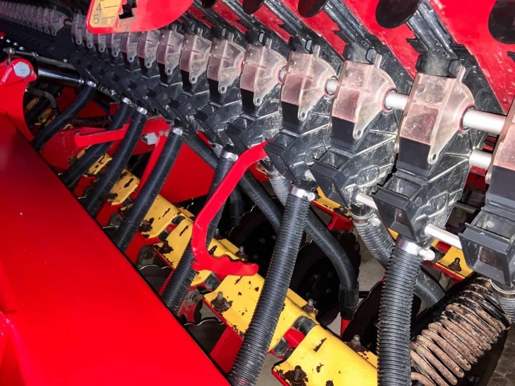 Väderstad Rapid 400S Drills