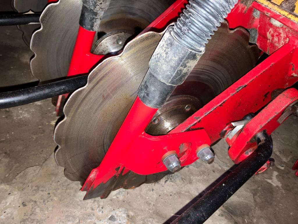 Väderstad Rapid 400S Drills