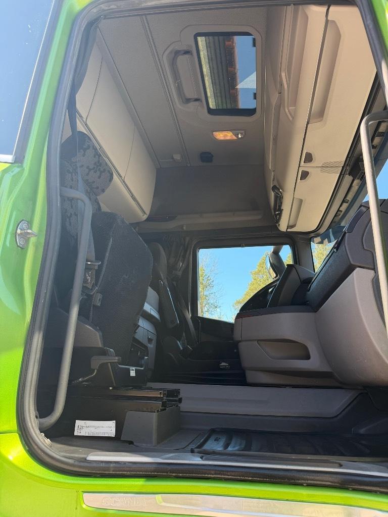 Scania R 650B8x4NZ Puuautot