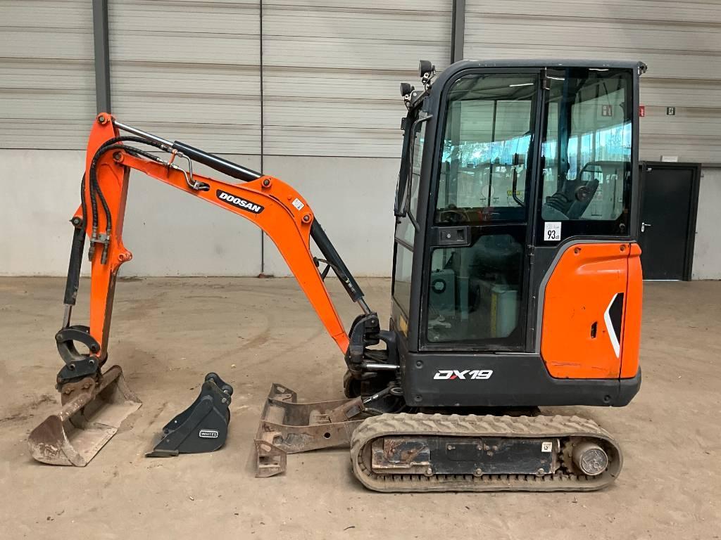Doosan DX 19 Minibagger < 7t