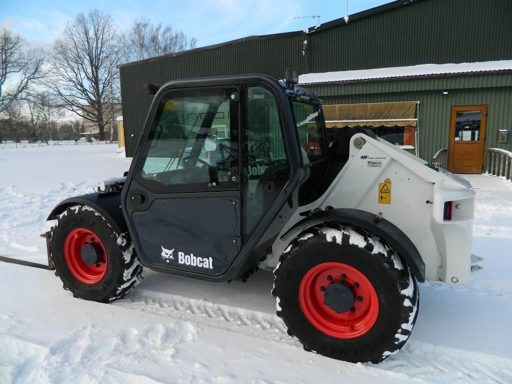 Bobcat T 2556 Lauksaimniecības pacēlāji