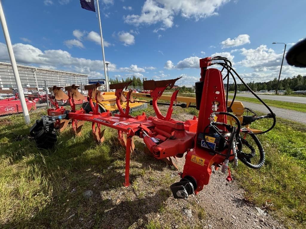 Kuhn Vari-Master 153 Wendepflüge