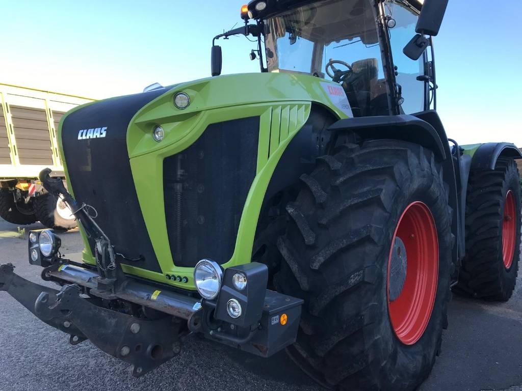 CLAAS XERION 4500 VC Tractors