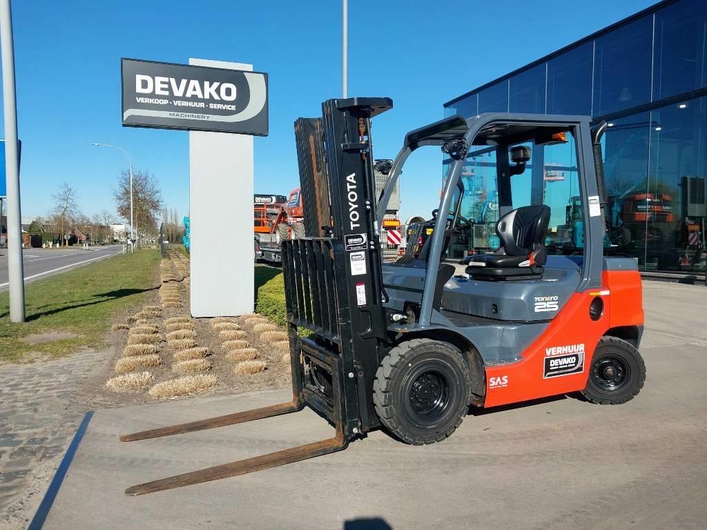 Toyota 52-8 FD F 25 Diesel forklifts