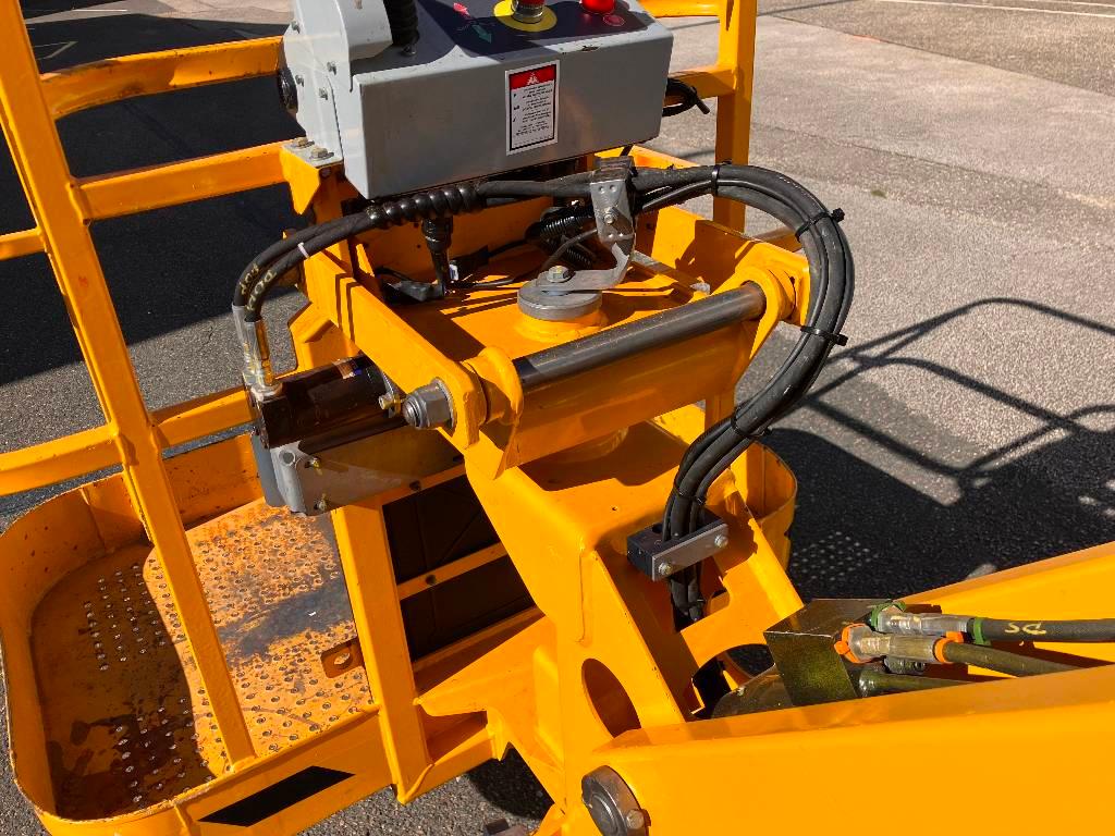 HAULOTTE HA12 IP - NEW BATTERIES Plataforma de trabajo articulada