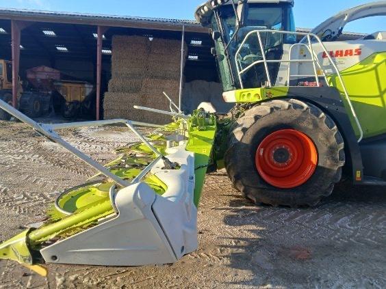 CLAAS Orbis 900 Trince semoventi