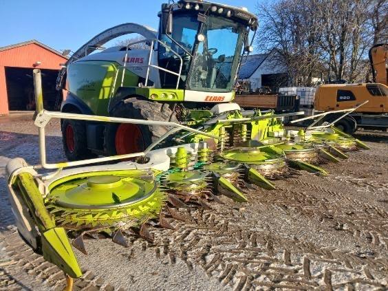 CLAAS Orbis 900 Trince semoventi