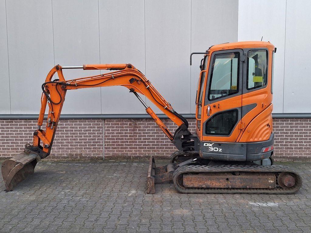 Doosan DX30Z Minibagger < 7t