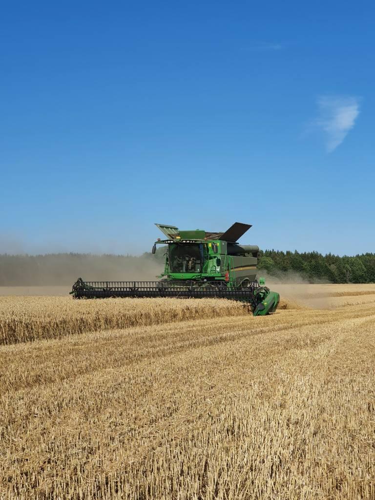 John Deere S 670 i Skördetröskor