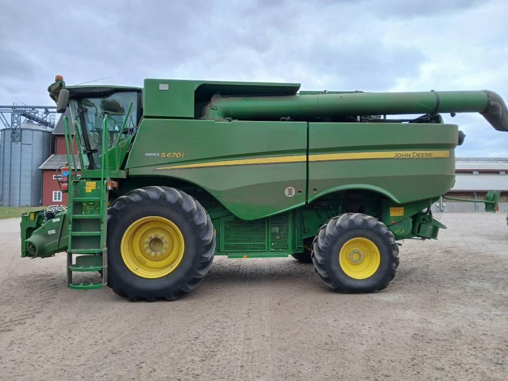 John Deere S 670 i Skördetröskor