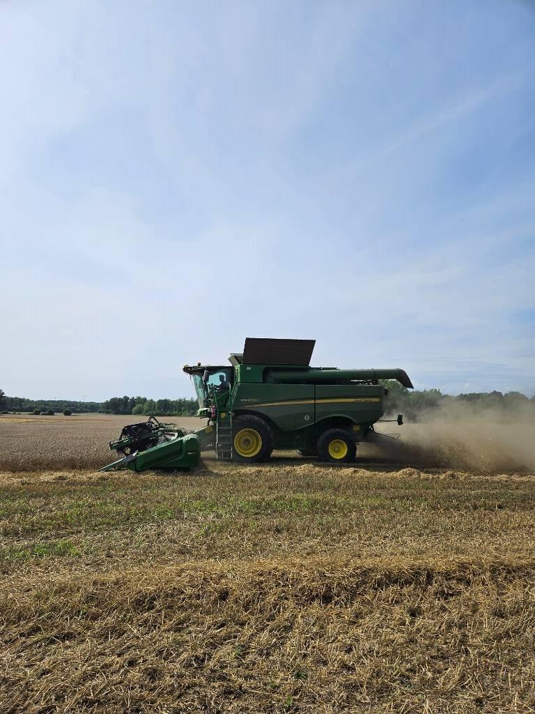 John Deere S 670 i Skördetröskor