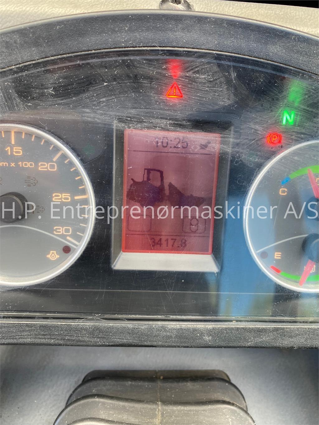 Hitachi ZW 75-6 Gummihjulslæssere