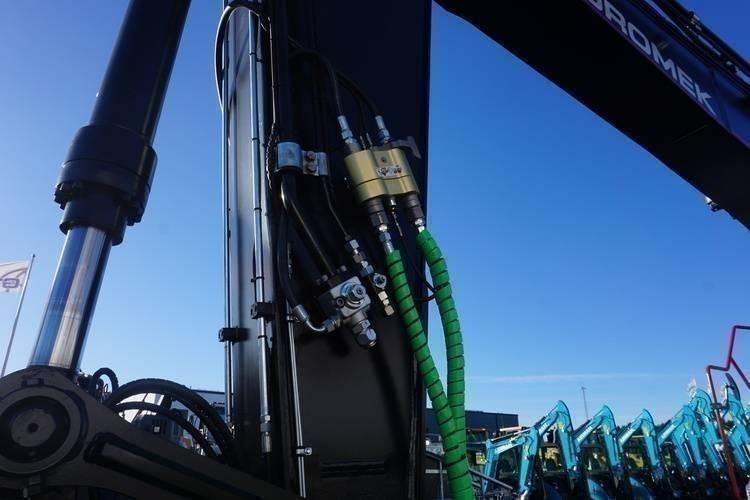 Hidromek HMK 230 LC-5 Bandgrävare