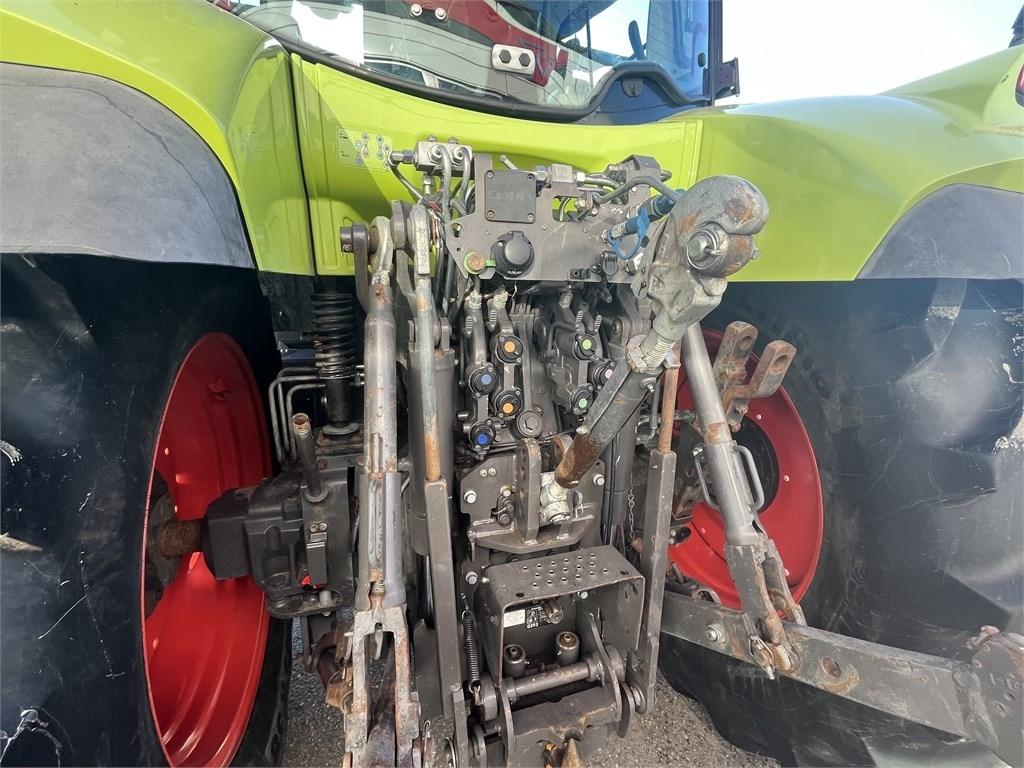 CLAAS Arion 640 Cebis Tractors