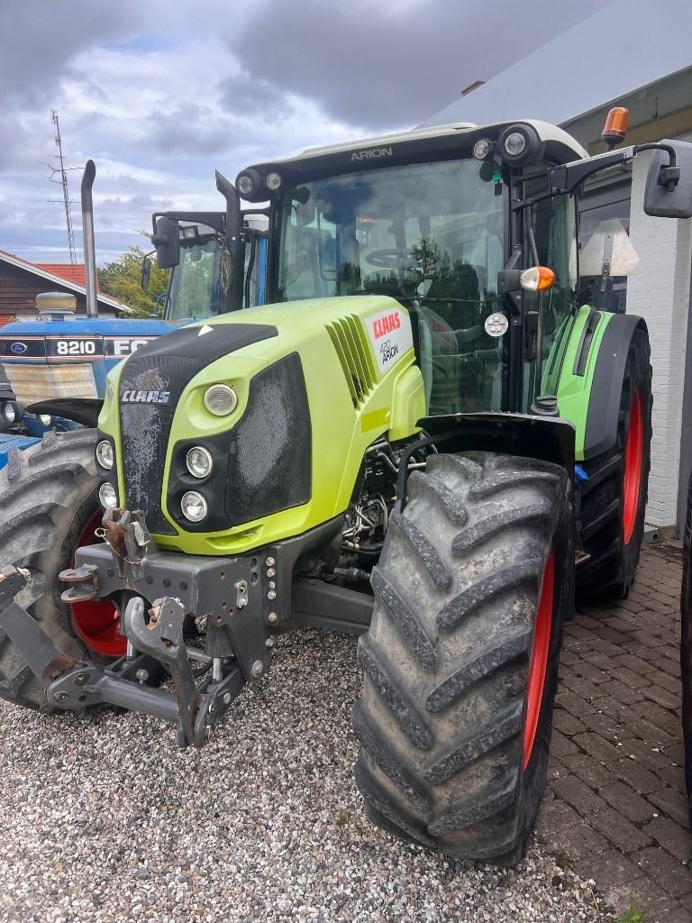 CLAAS Arion 420 CIS Tractors