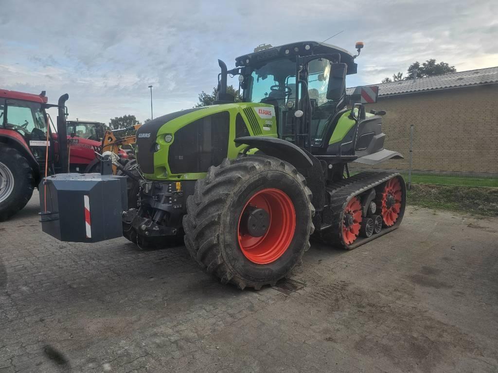 CLAAS AXION 960 TT Tractors