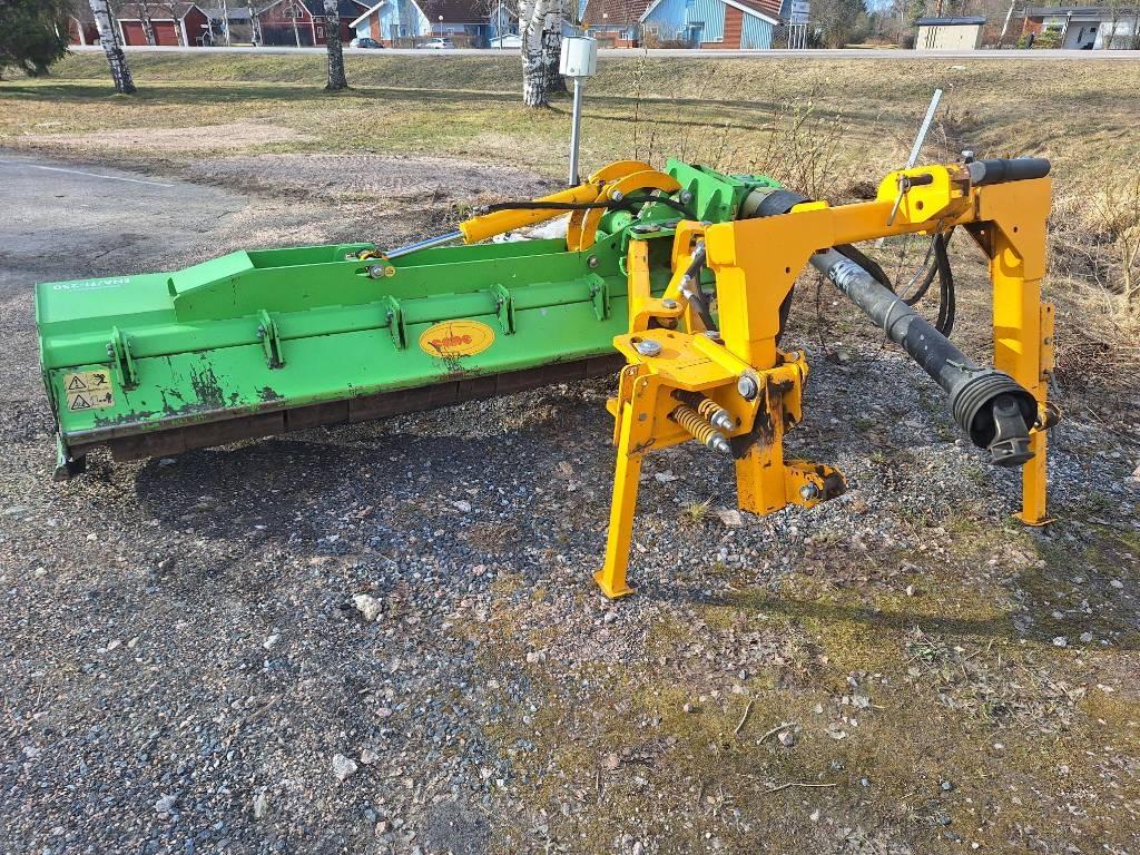 Cabe TM250 Pasture mowers and toppers