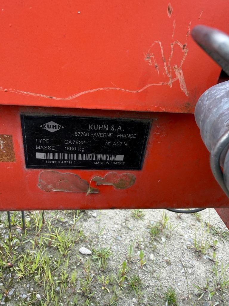 Kuhn GA7822 Rastrillos y henificadores