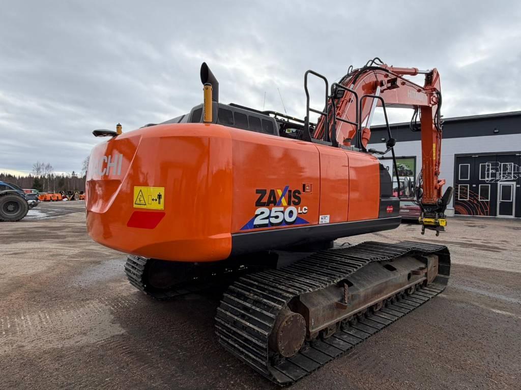 Hitachi ZX250LC-6 Telakaivukoneet