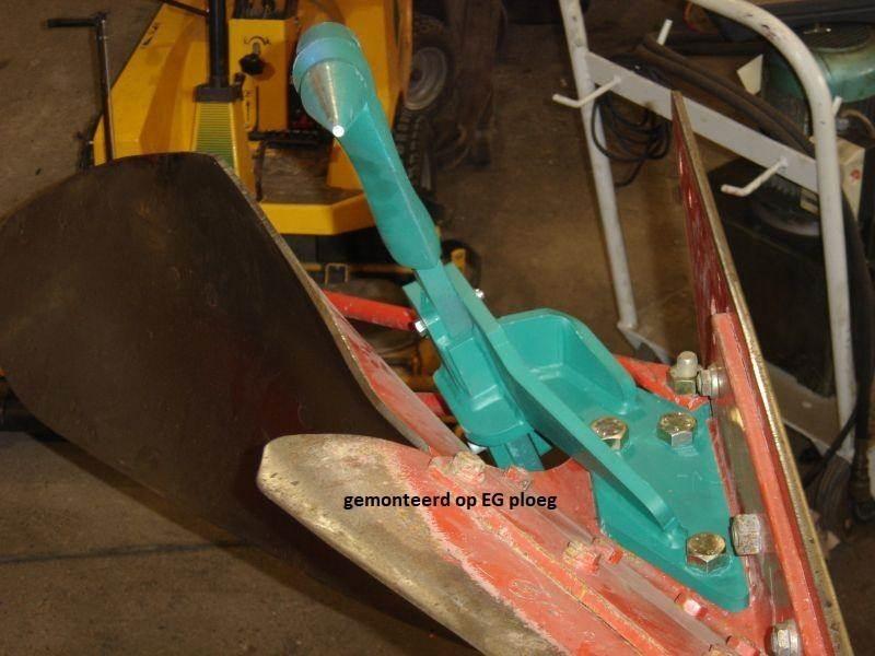 Kverneland WOELERS Reversible ploughs