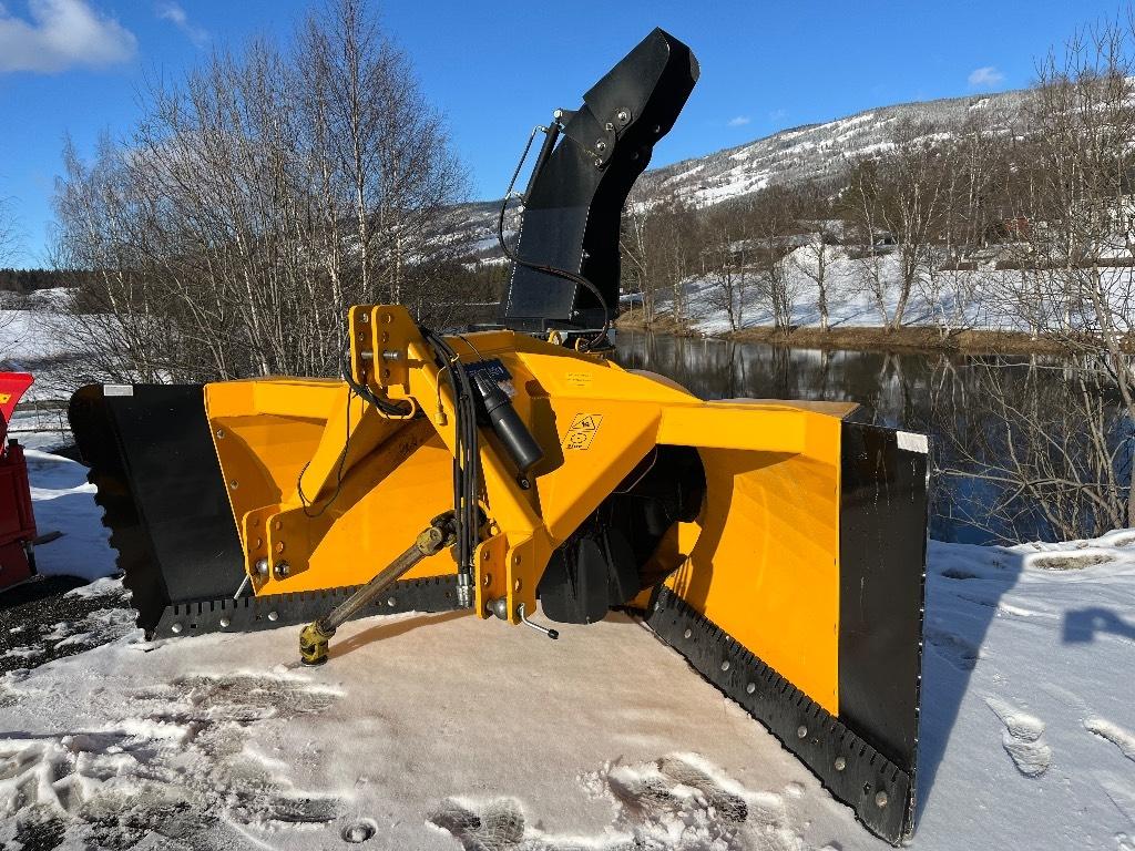 Wieska W285 Spazzaneve
