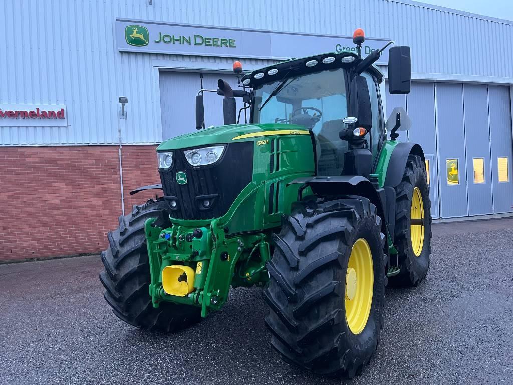 John Deere 6250 R Traktorer