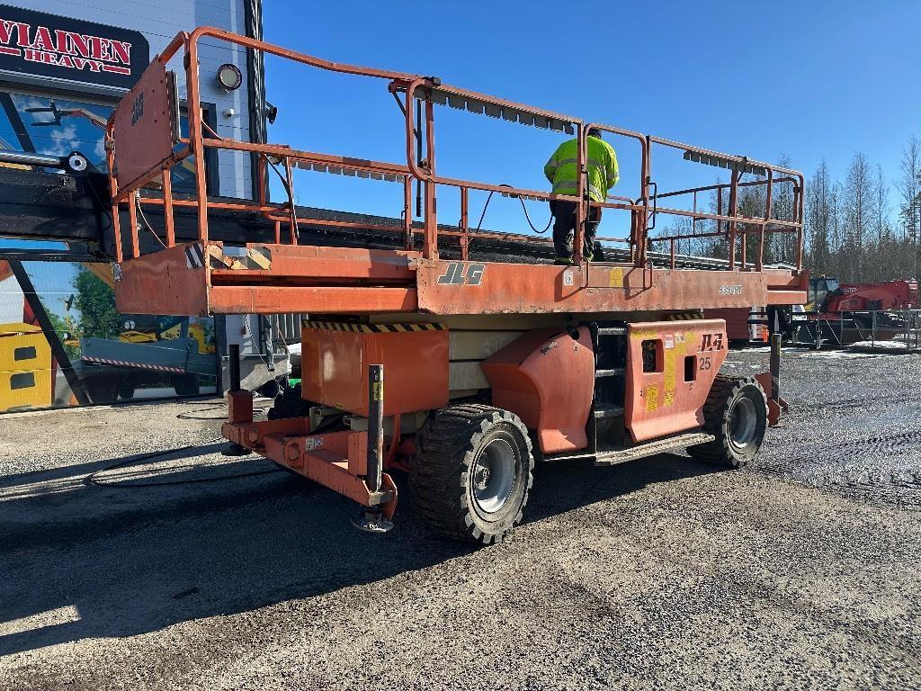 JLG 3394 RT Saksilavat