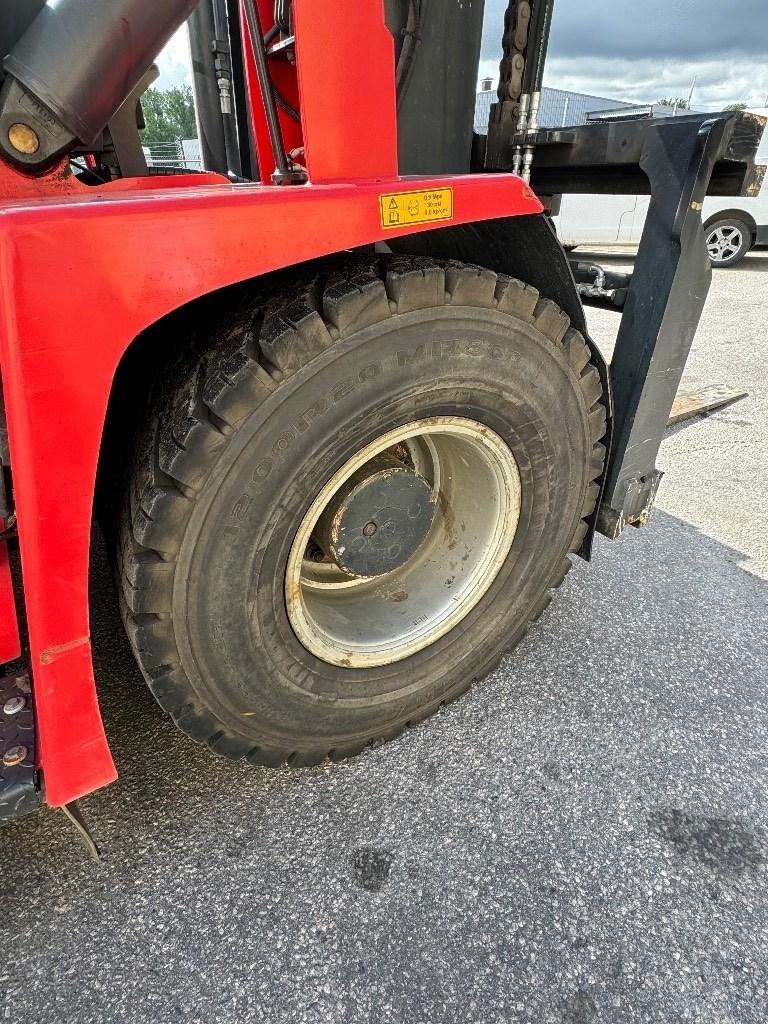 Kalmar DCG150-6 Diesel Trucker