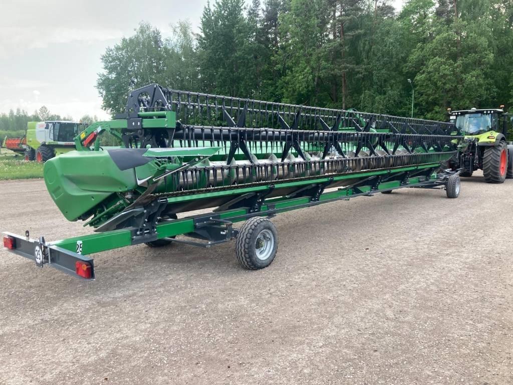 John Deere 640 X Mietitrebbiatrici