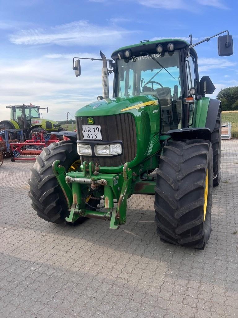 John Deere 6920 Tractors