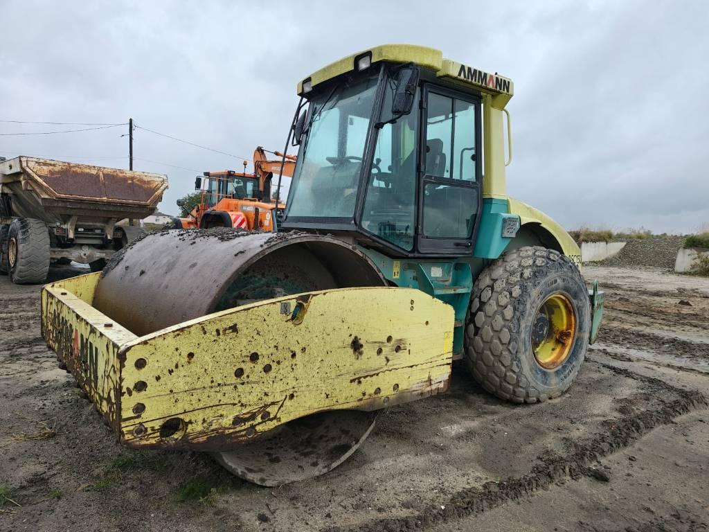 Ammann ASC 150 Walce jednobębnowe