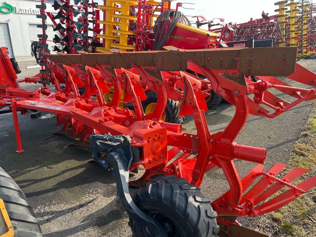 Kuhn 123 Reversible ploughs