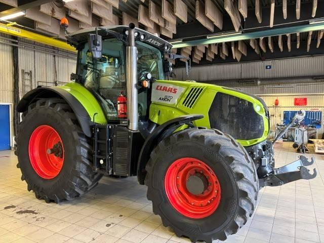 CLAAS Axion 870 Cmatic Tractors