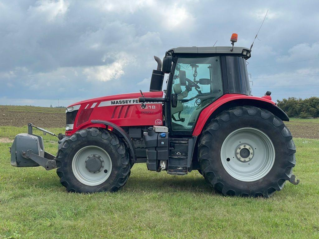 Massey Ferguson 7618 Tractors