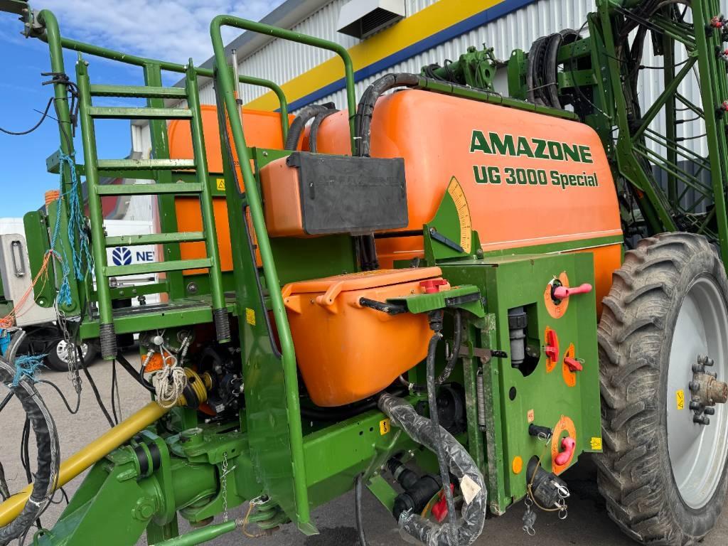 Amazone UG 3000 Special Dragna sprutor