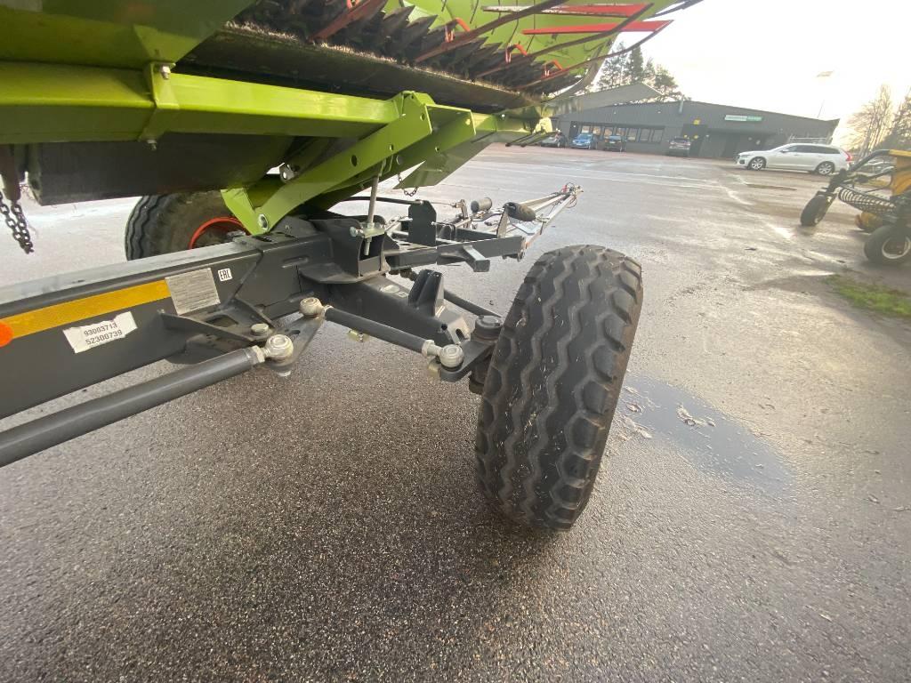 CLAAS Lexion 8800 TT Mietitrebbiatrici