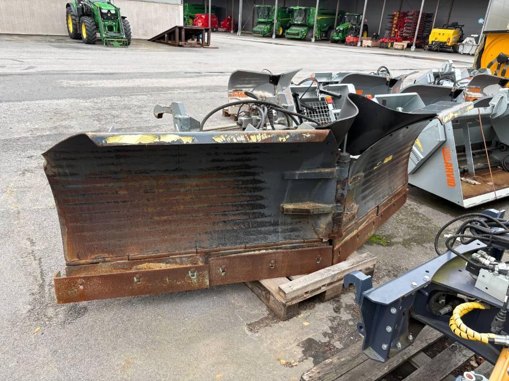  Kils Maskin Vikplog 3,2 Snöblad och plogar