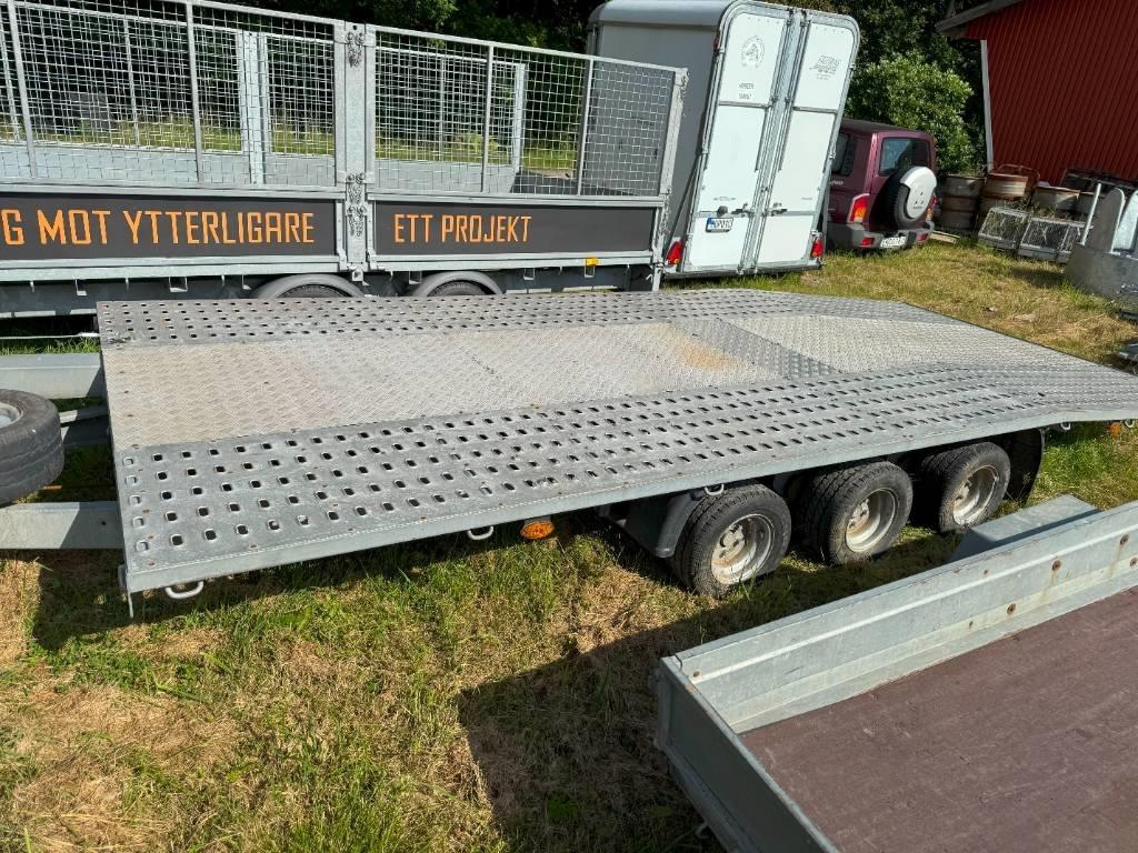 NIEWIADOW 02 Maskintransporter