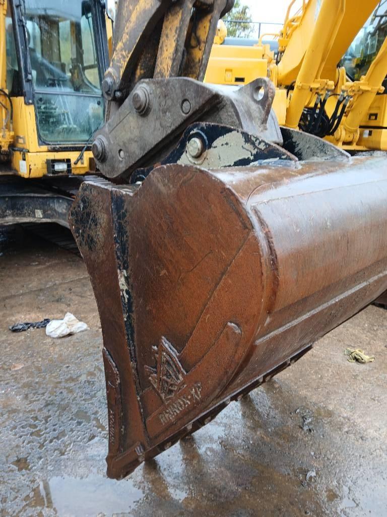Komatsu PC 138 US-11 Crawler excavators