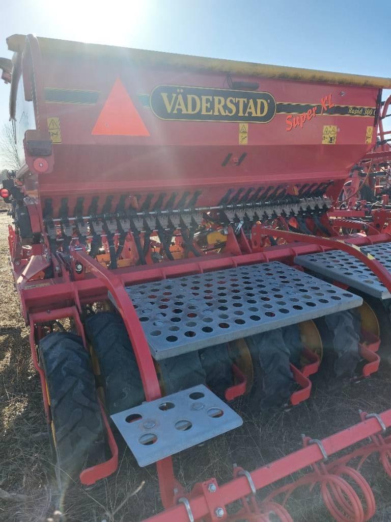 Väderstad Rapid300C Seminatrici combinate