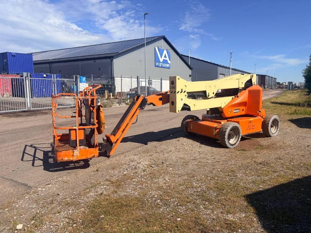 JLG M 450 AJ Bomliftar