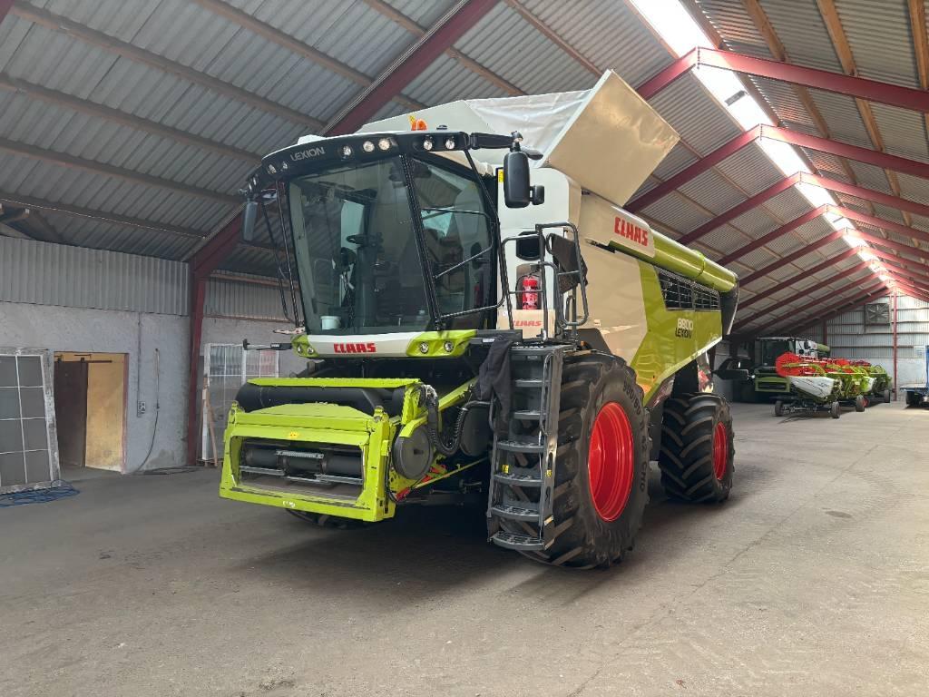 CLAAS Lexion 8800 4WD Mietitrebbiatrici